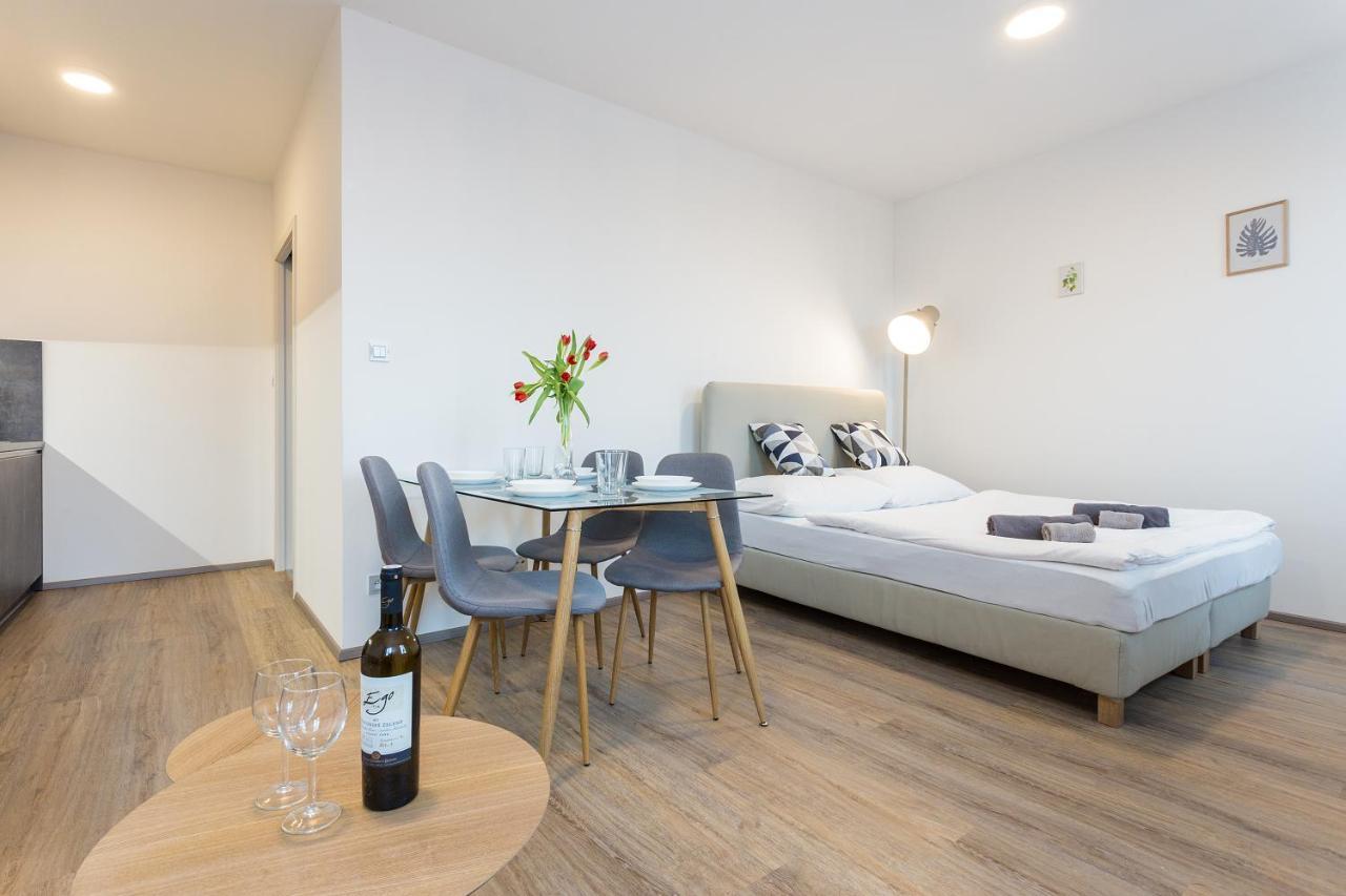 Harfa Apartments Praha Eksteriør bilde